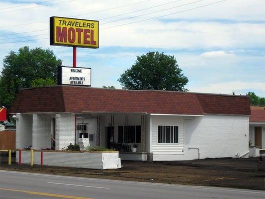 Travelers Motel