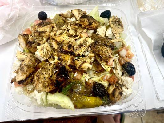 New Greek salad with added grilled chicken and homemade dressing. Delish.