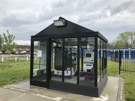 24/7 Kiosk Available For Rentals And Payments