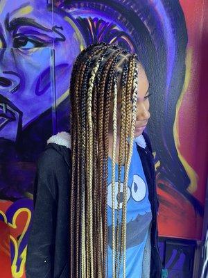 Knotless braids