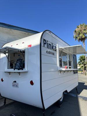 Pinka Coffee trailer, in the parking lot of Qwik Korner