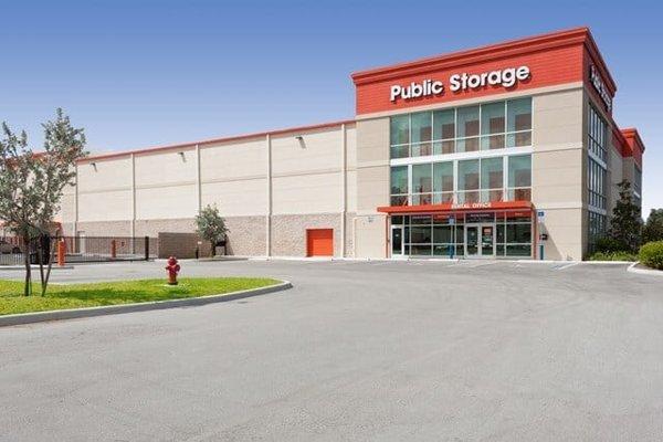 Public Storage