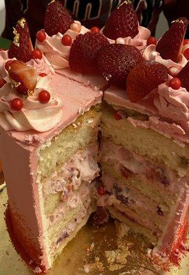 Strawberry multi-layer cake after cutting