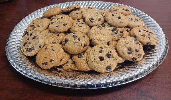 Fesh Baked Chocolate chip cookies!