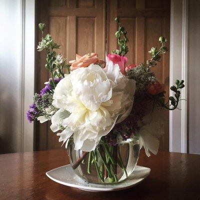 Stunning arrangement. Beautiful, local and it's sweet scents lasted for quite a long time.