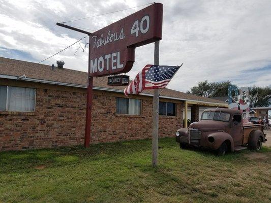 Welcome to The Fabulous 40's Motel.