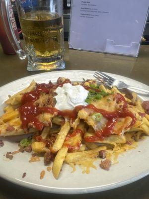 Loaded Fries amazing and good stay tone for the next item I order from here this is just an appetizer yum yum