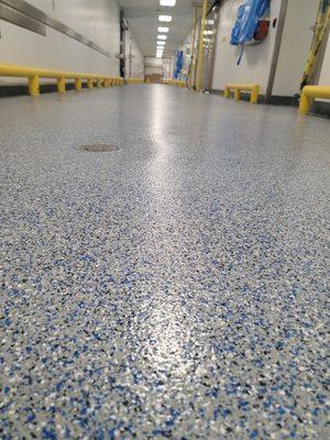 Flake flooring system