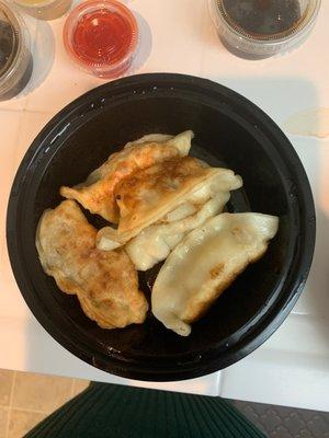 Fried chicken and Fried Chicken Dumplings (6pc)