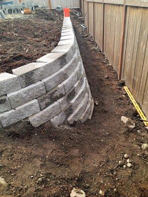 Doing retaining wall