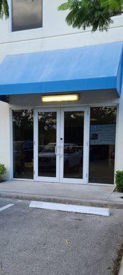 Sea Coast Window & Door
 SHOWROOM