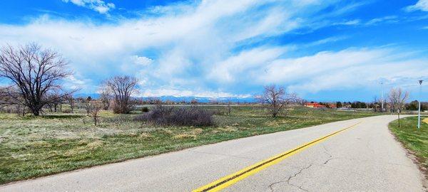 Road to trail parking lot