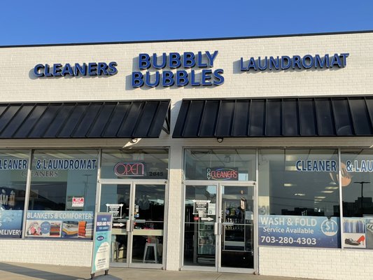 Bubbly Bubbles store front