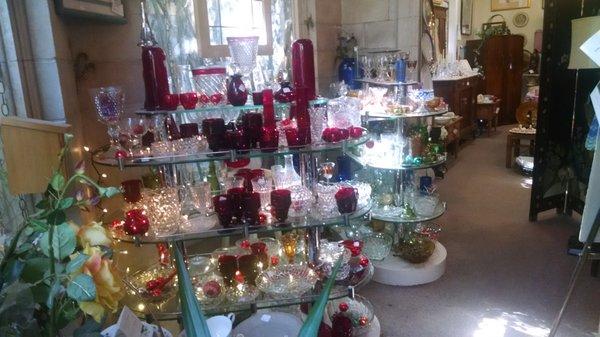 Collectible glass items.  I love the rich red color.