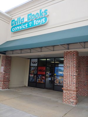 Bella Books Comics & Toys