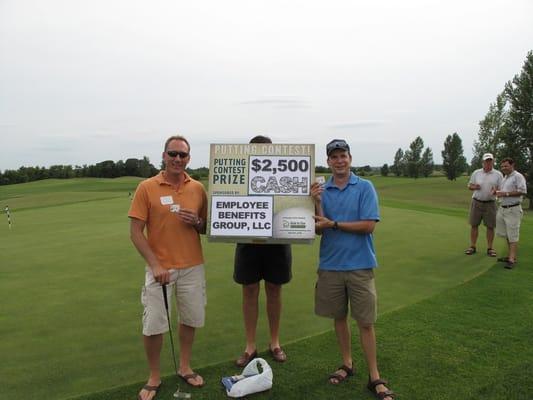 Putting Contest  Minnesota Winner Hole In One International