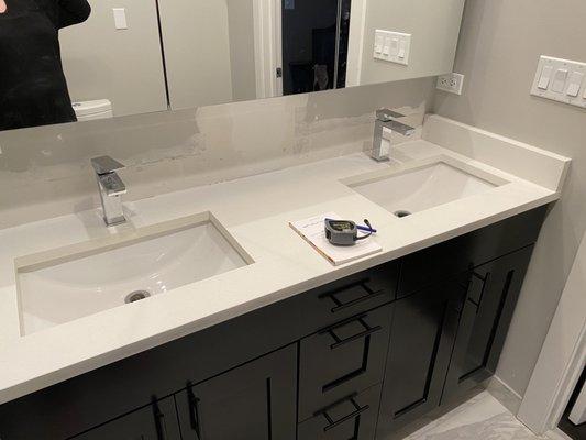 During (two pieces of backsplash have been removed and area prepped ready for the new backsplash)