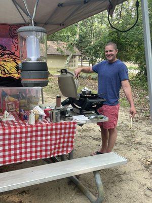 Grill master Guy