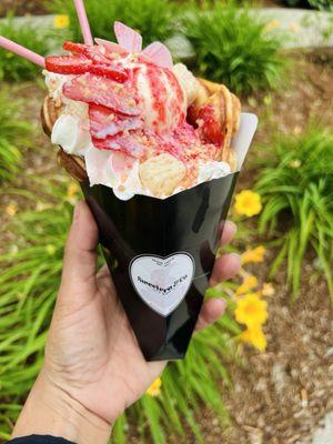 Strawberry shortcake bubble waffle sundae