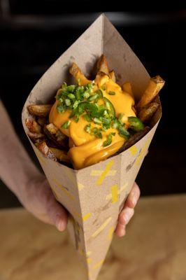 Fancy fries with toppings: Fresh cut from potatoes, skin on. wide options of toppings