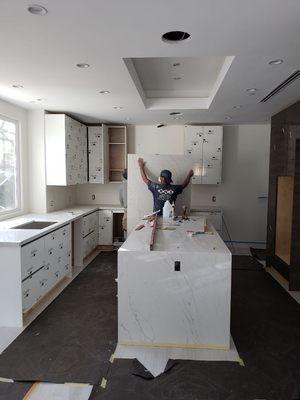 Installation of backsplash