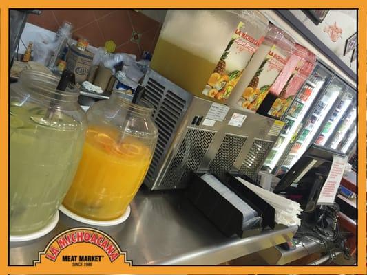 Horchata, Jamaica, Naranja, Limon, Aqui tenemos las mejores Aguas Frescas! Vengan a probarlas todas!