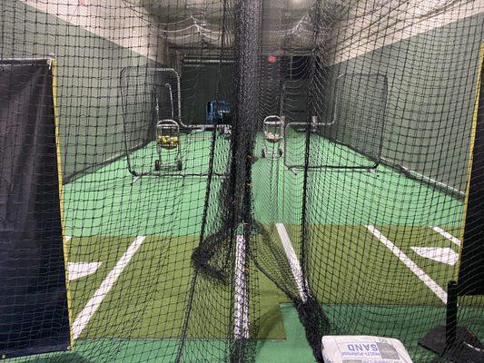 Professional instruction for baseball, softball, and soocer all avaialble in air conditioned, safe and private indoor facility.