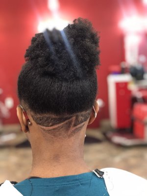 Women's undercut and design