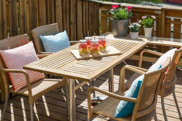 Outdoor Dining Table Sets