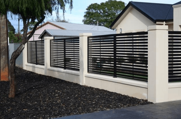 Metal Fencing Residential