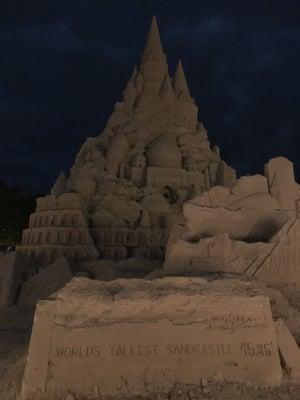 Worlds tallest sand castle