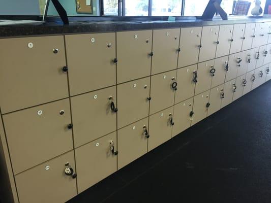 Convenient lockers to secure your personal possessions