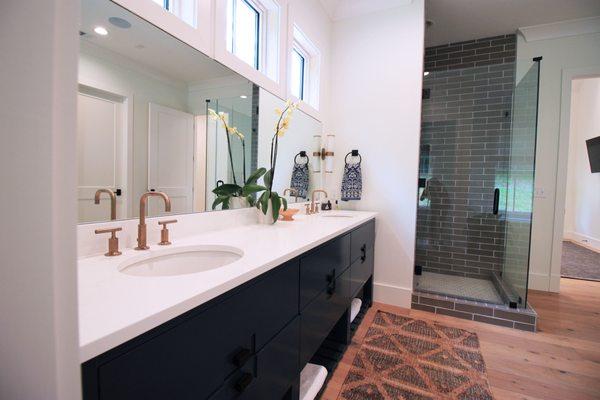 Master Bath Quartz