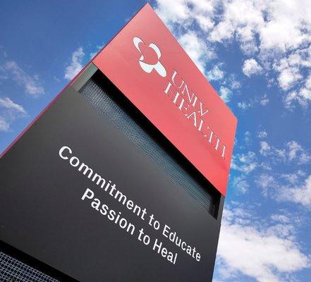 UNLV Health 
Commitment to Educate
Passion to Heal