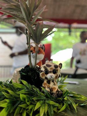 Zoo Atlanta Birthday Party! Birthday cake and table decor