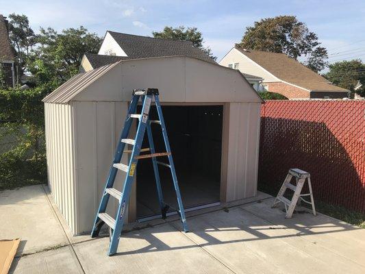 Shed Building