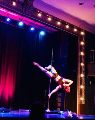 Pole artist.