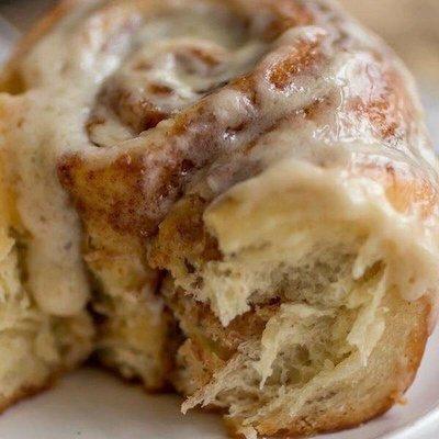 Market 50 cinnamon rolls