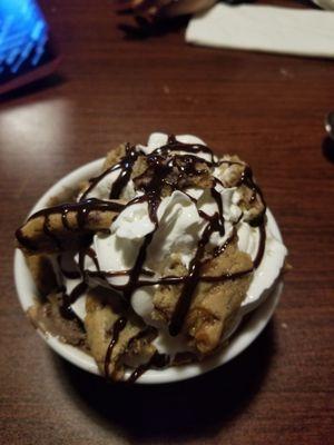 cookie monster sundae!! Yuum!