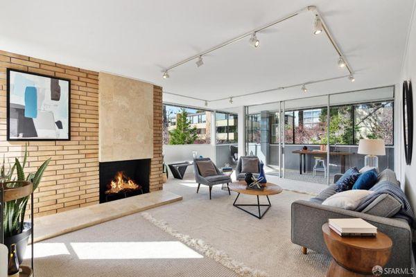 Mid-century Eichler residence flooded with light. Our listing is located in San Francisco's Cathedral Heights neighborhood.