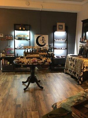 Planetmoonrocks is your local Crystal spot & Wellness space. Here to uplift you physically, mentally and spiritually. Visit us in store!