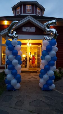 Balloon Columns at Entrance