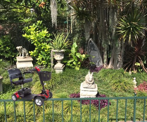 Scooter Rental Orlando - Pride GOGO Sport 4 wheel Scooter Rental Magic Kingdom - Haunted Mansion