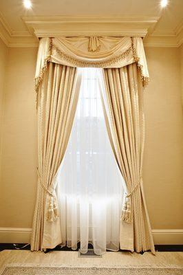 CUSTOM DRAPES