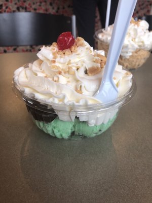 Mint chocolate chip ice cream sundae