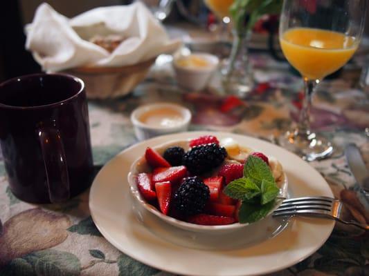 fruit salad with amaretto dipping sauce yuuummm