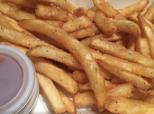 Yummers! Fries!