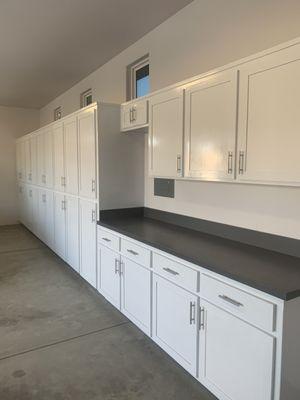 garage cabinets