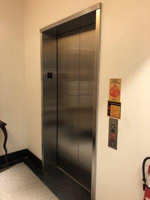 Dillard's Franklin Park Mall internal Elevator