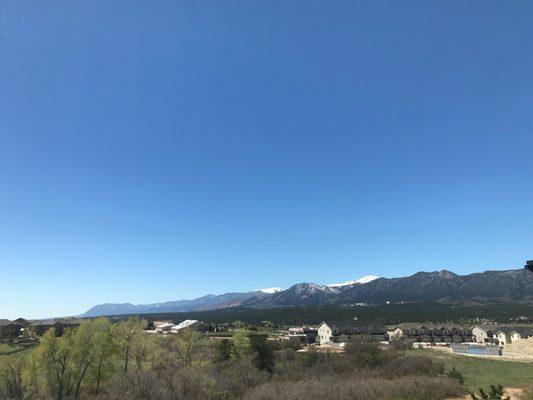 Homes in Monument with Views!